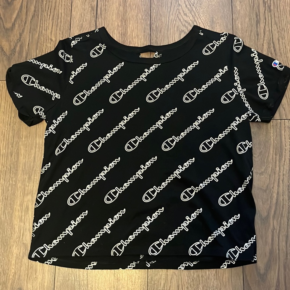 Champion crop top size medium